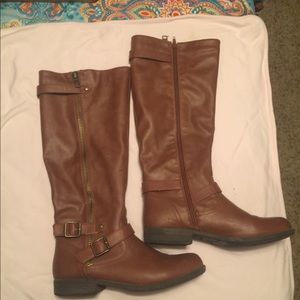 Montana knee boots lined low heel brown - like new